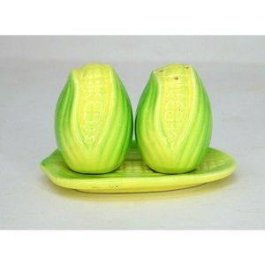 Ears Of Corn Salt and Pepper Shakers With Tray